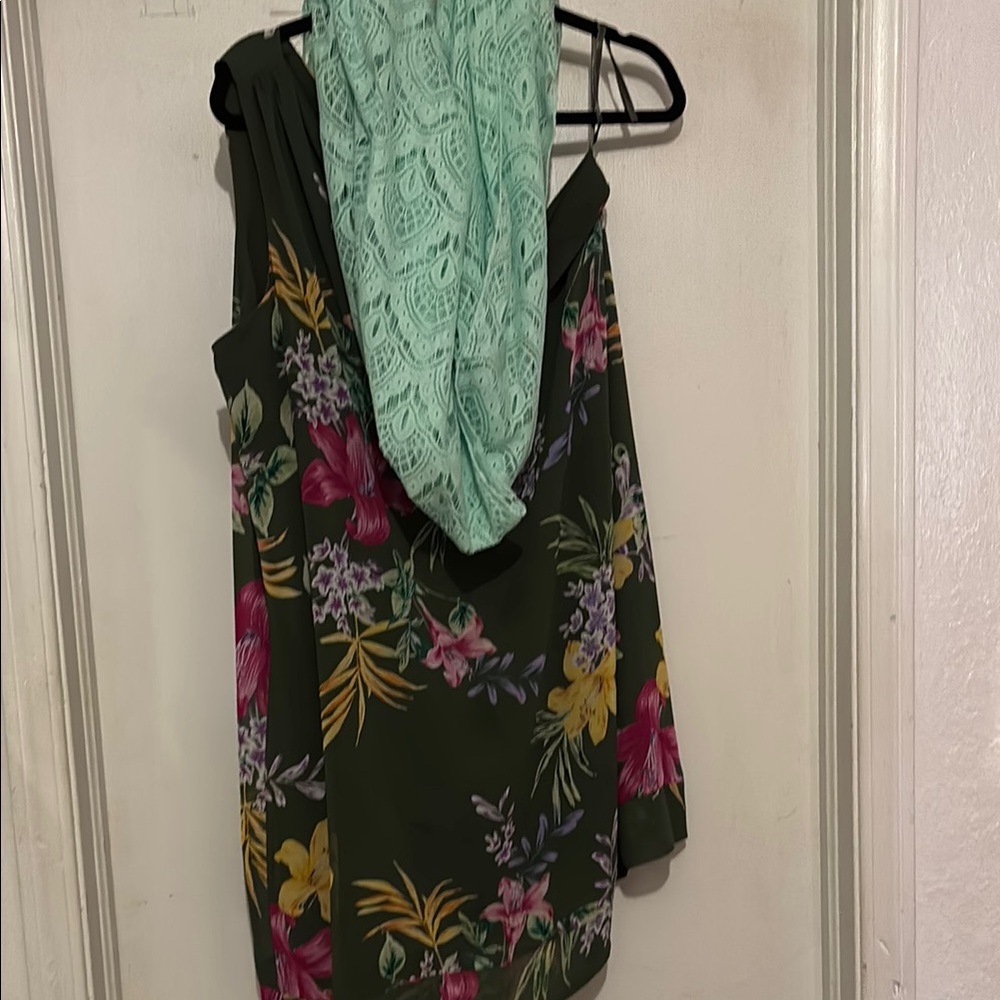 Eva mendes Floral Green Dress with Lace Scarf size:L.  One hand